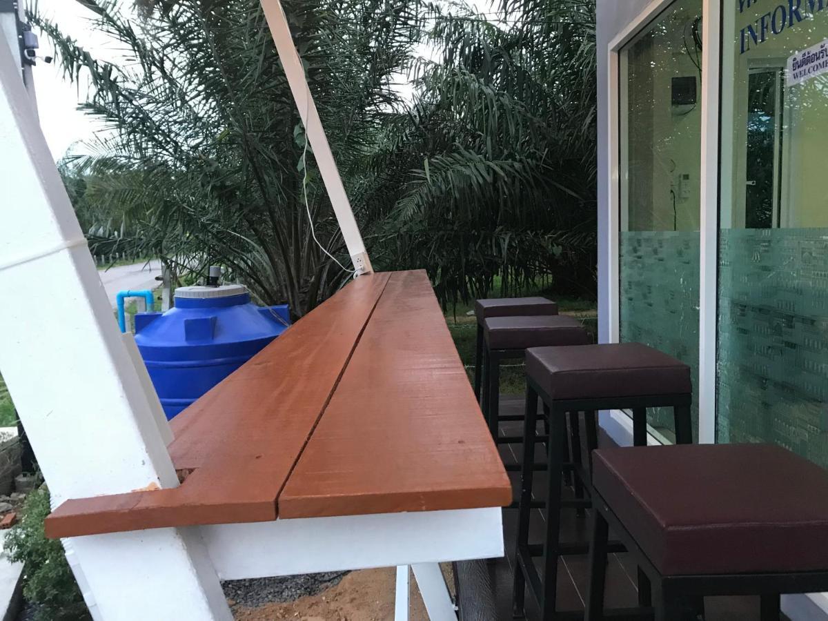 ホテル Tubtimtong Boutique Nai Yang Beach エクステリア 写真