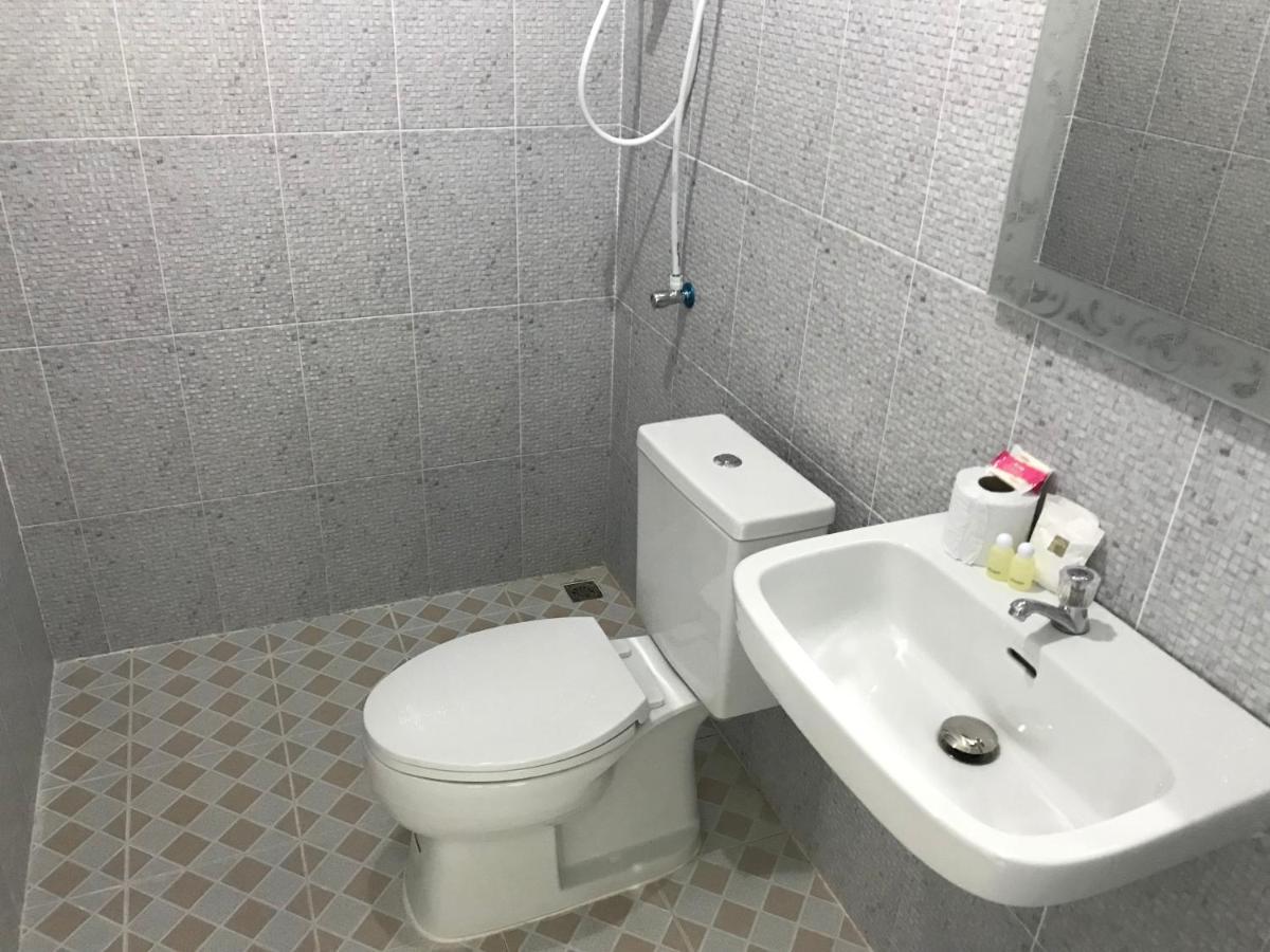ホテル Tubtimtong Boutique Nai Yang Beach エクステリア 写真